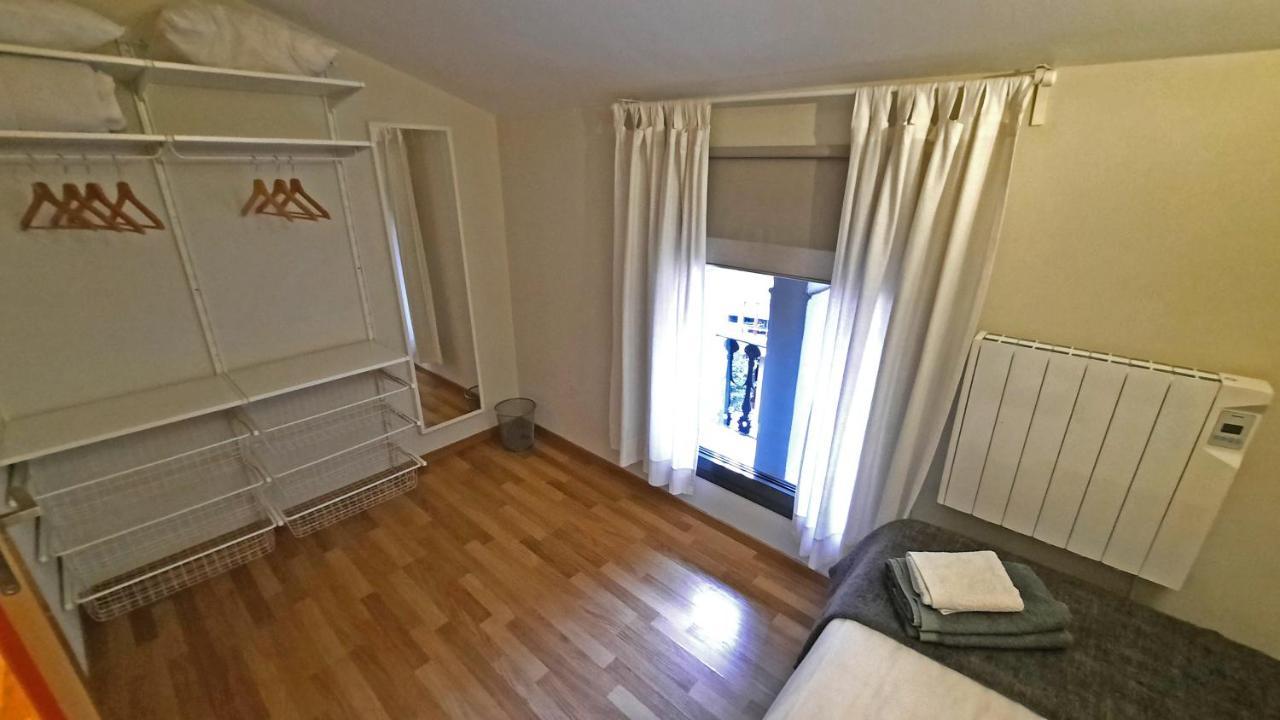 Вілла L'Astrolabi -Centre Ripoll- Екстер'єр фото